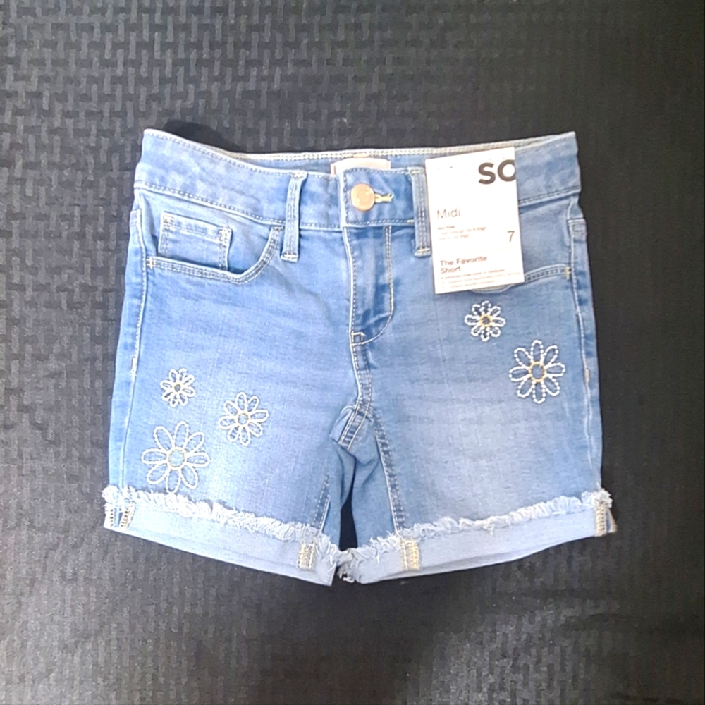 SO Size 7 Midrise Youth Shorts
